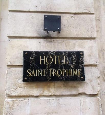 Hotel Saint Trophime Arles Bagian luar foto